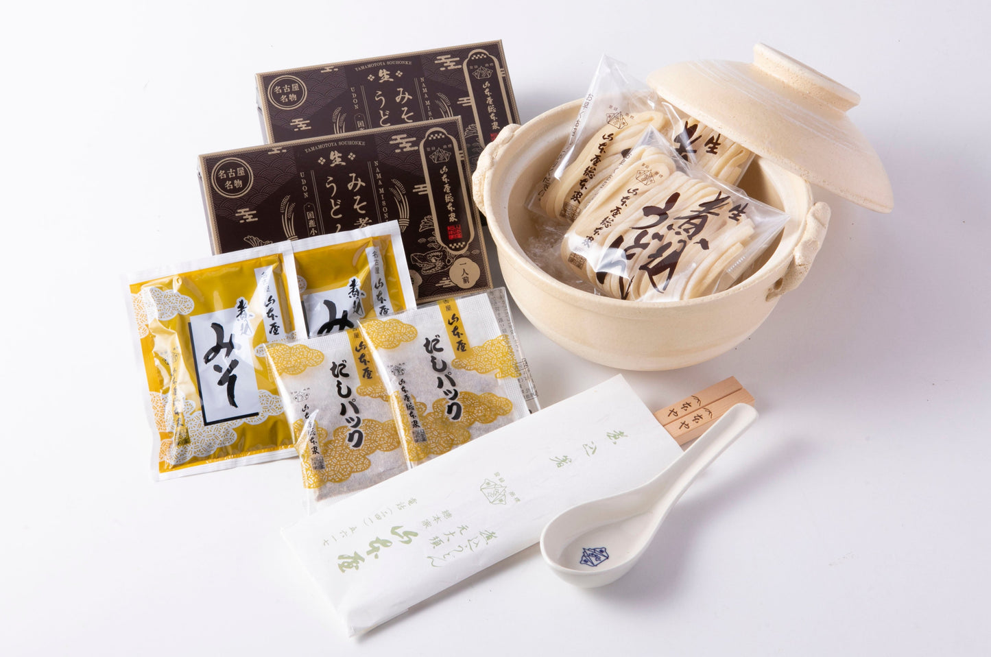 お家でみそ煮込みうどん