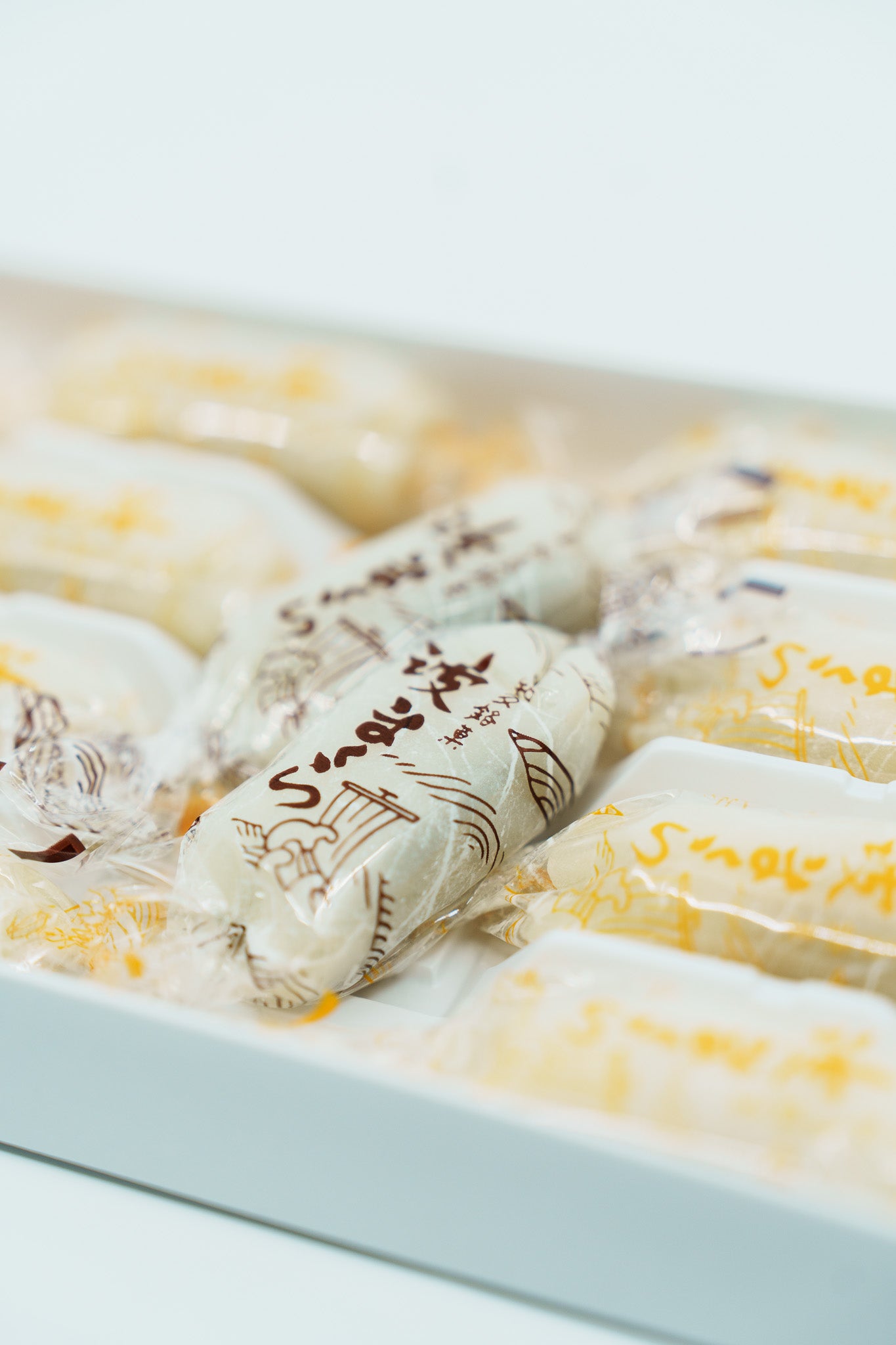 波まくら(NAMIMAKURA)Maple nuts&Plane～